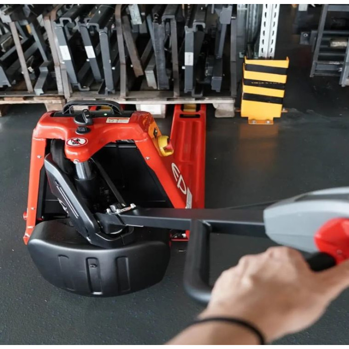 Электрическая тележка EP Equipment EPL 153 (1,5 т)