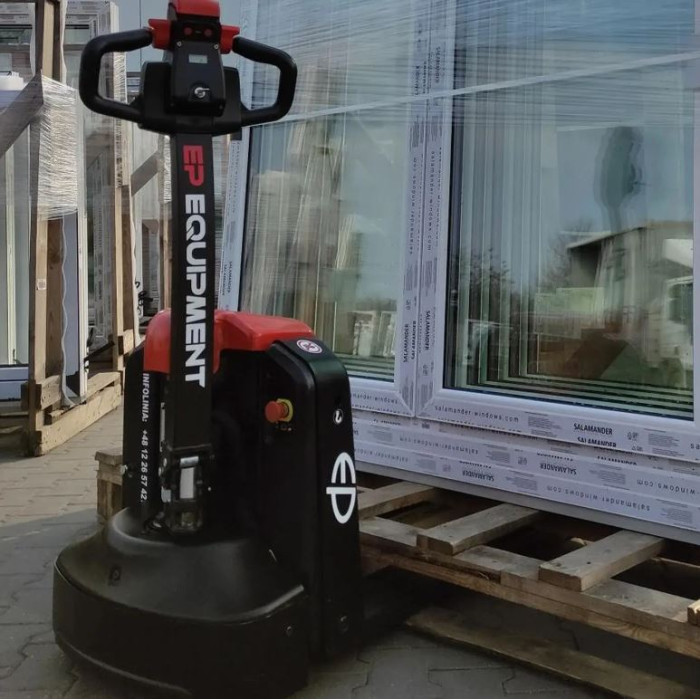 Электрическая тележка EP Еquipment EPL185 (1.8 т)
